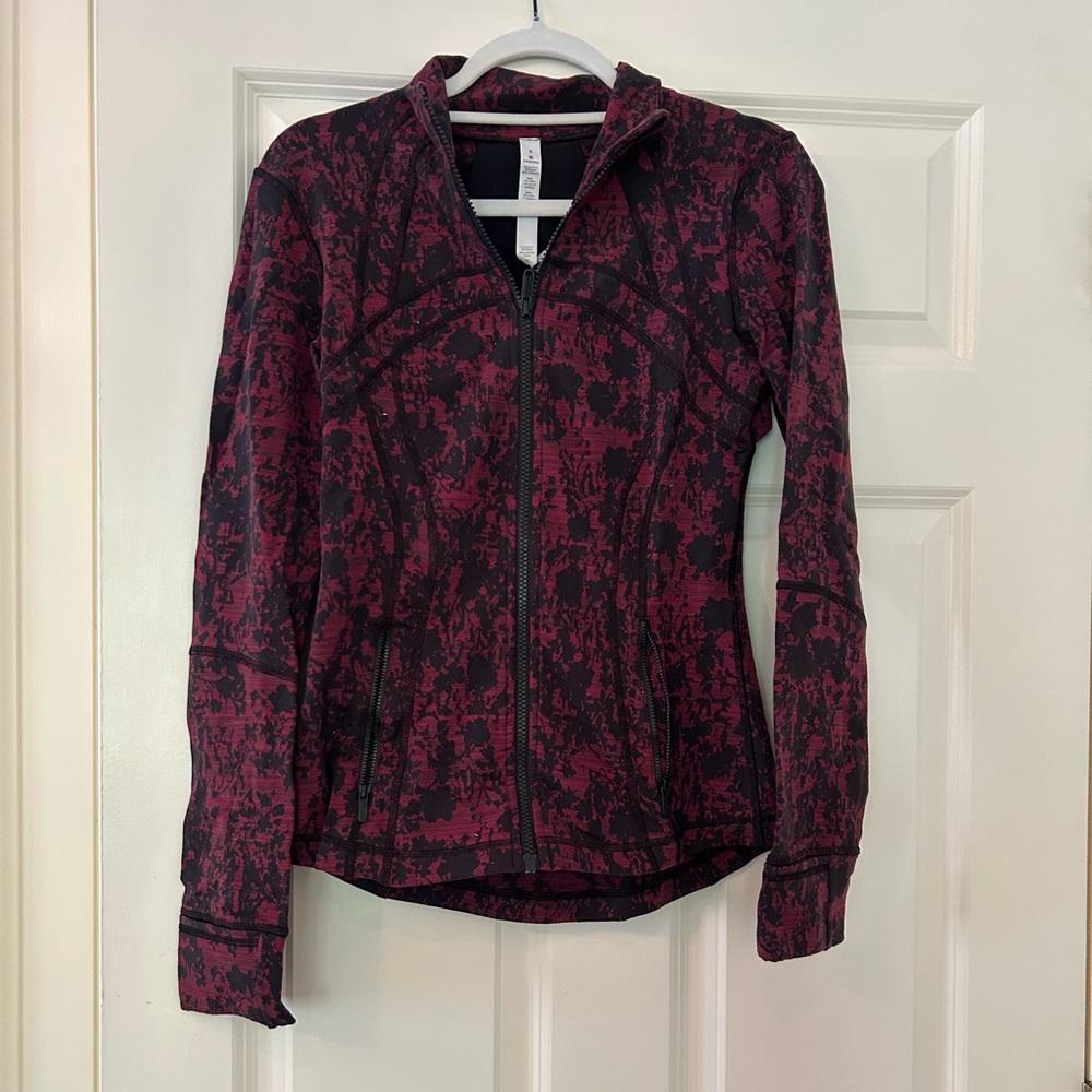Lululemon Zip Up Jacket. Perfect condition!